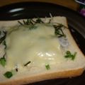 mikiha5's cooksnap of when they made ＊しらすと焼き海苔のチーズトースト＊.