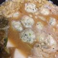 punitaan's cooksnap of when they made お鍋の具に！簡単鶏つくね.