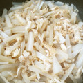 チョコチョコかえる's cooksnap of when they made 油揚げと大根の含め煮.