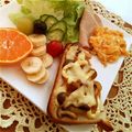 ルリナ's cooksnap of when they made しめじと玉葱のチーズトースト.