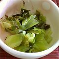 コタポン太's cooksnap of when they made 簡単！キャベツとワカメのサラダ.