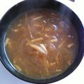 esper40's cooksnap of when they made ニンニクスープ♪♪♪.