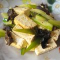 トレピアンテ's cooksnap of when they made 鶏胸肉ときゅうりのピリ辛炒め.