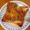 りえち♡'s cooksnap of when they made 新玉葱とチキンナゲットのトースト☆.