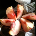 きーすのママン's cooksnap of when they made 桃をクルリとキレイにむく方法.