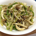 ねこぢるうどん's cooksnap of when they made しらすとセロリとピーマンの炒めもの.