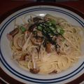 Jock's cooksnap of when they made きのこたっぷり♫シンプル和風スパゲティ.