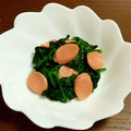 lalapa1025's cooksnap of when they made 魚肉ソーセージとほうれん草のオイマヨ炒め.