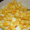 トモスケ's cooksnap of when they made フォークでゆでたまごを細かく刻む方法♪.