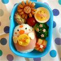 coffeetree's cooksnap of when they made キャラ弁に☆簡単にわとり親子おにぎり♪.