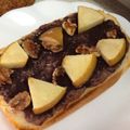 もうらん's cooksnap of when they made りんごと胡桃を乗せた塩あんトースト.