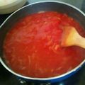 ゆきむし1011's cooksnap of when they made ポット家のトマト鍋の素.