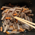 みです✿'s cooksnap of when they made 牛蒡と蒟蒻と人参の煮物.