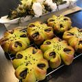 豆だいふく子's cooksnap of when they made 抹茶あんぱん 四つ葉のクローバー.