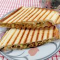 在宅勤務のおじさん's cooksnap of when they made キャベツとツナのカレーマヨホットサンド.