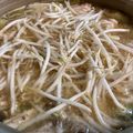 半熟王子's cooksnap of when they made 鶏むね肉とチンゲン菜 もやしのゴマ味噌煮.