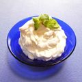 ＠迷子＠'s cooksnap of when they made ＊練乳ホイップ生クリーム＊.