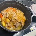 ☆bunko★'s cooksnap of when they made 野菜の甘みだけで★ストウブで肉じゃが.