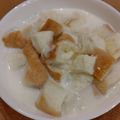 熊童子月兎耳's cooksnap of when they made 風邪ひきさんに「パン粥」.