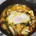 クックE662AA☆'s cooksnap of when they made スンドゥブチゲ.