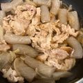 ｍａＵ３'s cooksnap of when they made 簡単♪豚バラ肉としらたきの炒め煮.