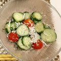 ミドランドキッチン's cooksnap of when they made トマトときゅうりとしらすの和風うまサラダ.