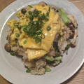 yunkaji's cooksnap of when they made 残りご飯で♪簡単＊炒めるきのこ飯＊.