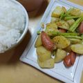 2児ママみきてぃ's cooksnap of when they made アスパラとじゃがいものバター炒め.