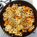 ポテト's cooksnap of when they made 豚肉と柿とレンコンの炒め煮.