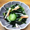 YCHキッチン's cooksnap of when they made 簡単すぐできる★キュウリとわかめの酢の物.