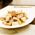 aki1156's cooksnap of when they made 超簡単！里芋とベーコンのニンニク炒め.