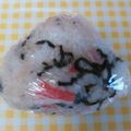 こうママ♡'s cooksnap of when they made カニカマと塩昆布のおにぎり♪.