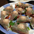 Bebex's cooksnap of when they made 簡単おつまみ☆生ハムとカプレーゼ.