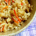 Shimachu♪'s cooksnap of when they made 簡単♪ほっこり炊き込みご飯.