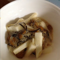 ゆーこ83's cooksnap of when they made なめこと長芋の塩昆布和え.
