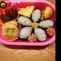 まゆみゆ０８２０'s cooksnap of when they made ☆幼稚園弁当☆お花おにぎり.