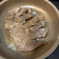 ٩(^‿^)۶'s cooksnap of when they made 柔らかトンテキ！豚肉の焼き方完全版.