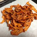 みゆゆうママ's cooksnap of when they made 柿の皮で ”チップス or 粉末”.