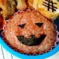 あくび王子まま's cooksnap of when they made キャラ弁☆ジャックオランタンおにぎり.