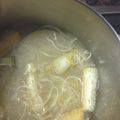 happykote's cooksnap of when they made 旦那直伝♡炒めたもやしのみそ汁.