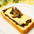 ＊＊rose＊＊'s cooksnap of when they made 有るもので簡単高菜漬けハムチーズトースト.