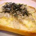 runa10's cooksnap of when they made カルシウムたっぷりじゃこチーズトースト.