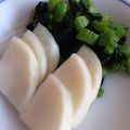 ☆yokyun☆'s cooksnap of when they made 簡単☆シンプルに塩だけでカブの漬物.