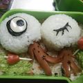 manikey's cooksnap of when they made 大人のキャラ弁☆目玉のおやじにぎりめし.
