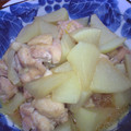 ponちく's cooksnap of when they made 鶏もも肉と大根の中華風サイダー煮.