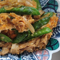 あかぷり's cooksnap of when they made 新玉ねぎの季節♪新玉ときぬさやの卵とじ.