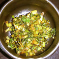 あんどうしゃん's cooksnap of when they made カブの葉と生姜のごま油炒め（ご飯のせ）.