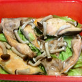 向日葵くっく's cooksnap of when they made ルクエで鮭のバター蒸し.