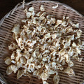 えっちゃんの子やね's cooksnap of when they made 大根の皮で自家製切り干し大根.