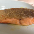 yuzu1122's cooksnap of when they made レモン付き鮭のムニエル.